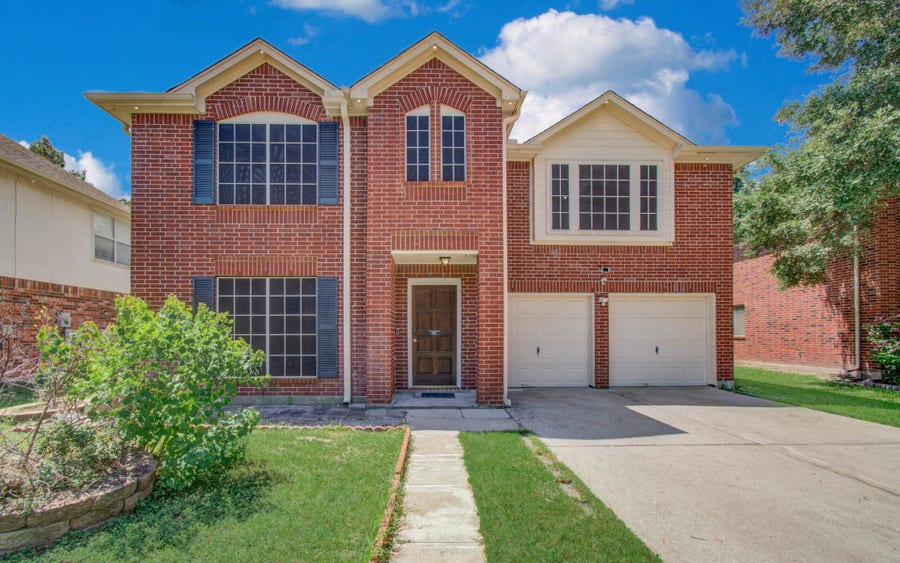 Property photo for 5415 Oak Falls Drive, Houston, TX