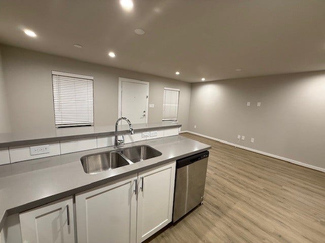645 E 11th 1/2 Street, #2, Houston, TX 77008 645 E 11th 1/2 Street, #2, Houston, TX 77008