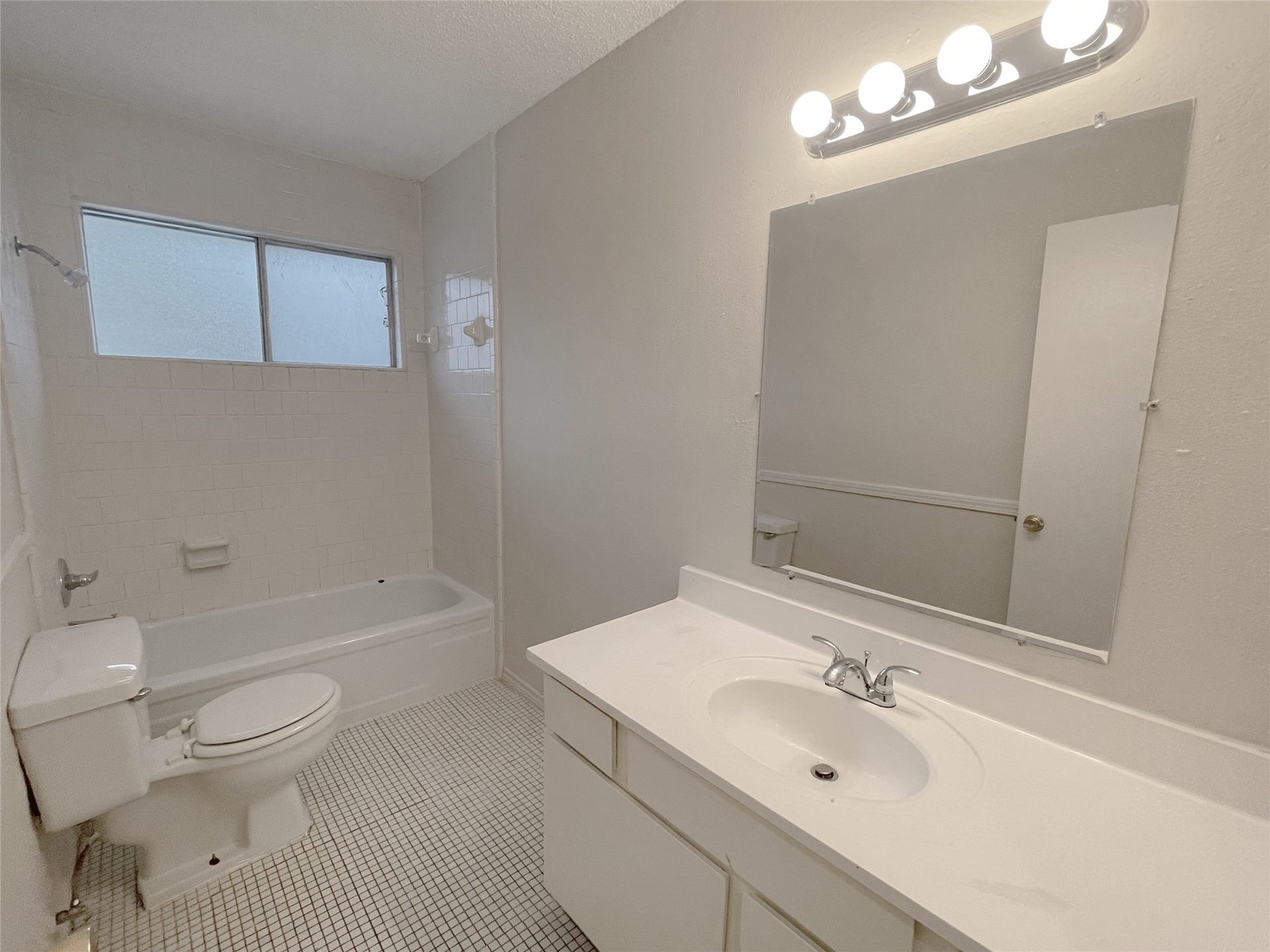12023 Greenwood Forest Drive, #B, Houston, TX 77066 12023 Greenwood Forest Drive, #B, Houston, TX 77066