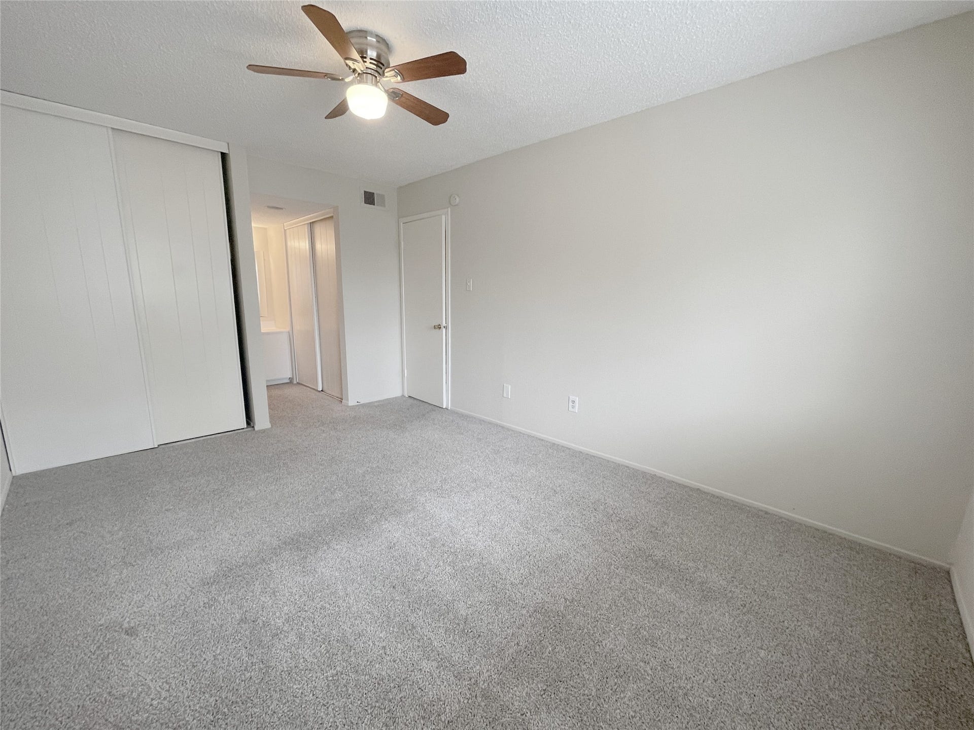 12023 Greenwood Forest Drive, #B, Houston, TX 77066 12023 Greenwood Forest Drive, #B, Houston, TX 77066