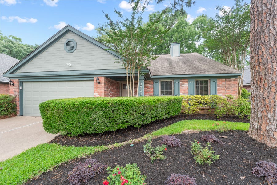 Property photo for 3323 Autumn Bridge Lane, Houston, TX