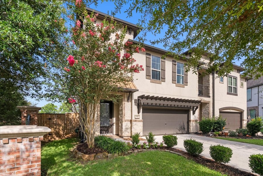 Property photo for 9407 Scanlan Heights Lane, Missouri City, TX