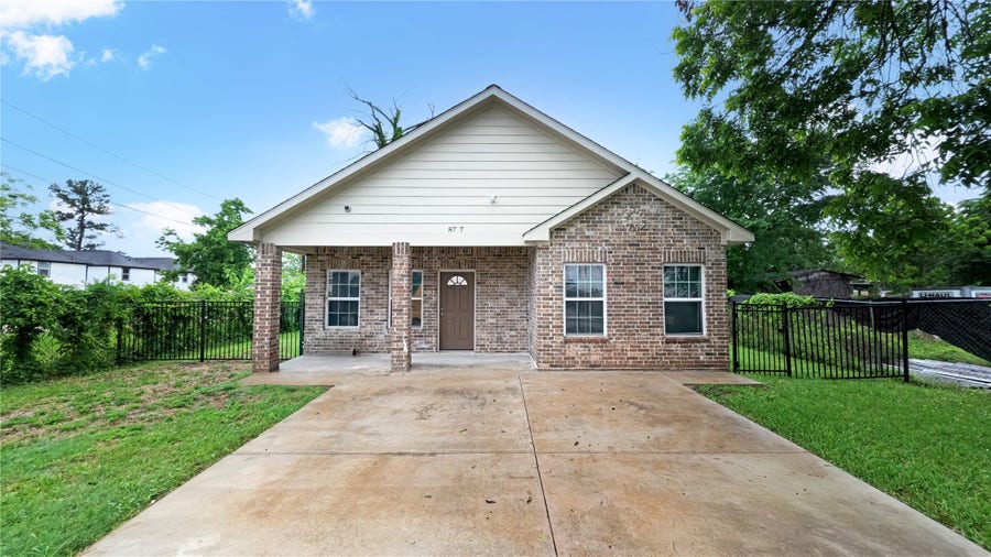 Property photo for 8717 Peachtree Street, Houston, TX