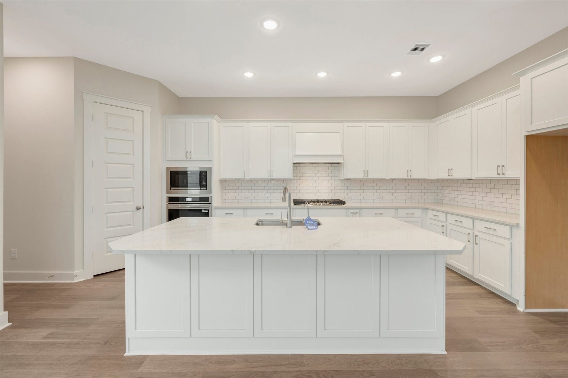 16705 Vibrant Lea Lane, Hockley, TX 77447
