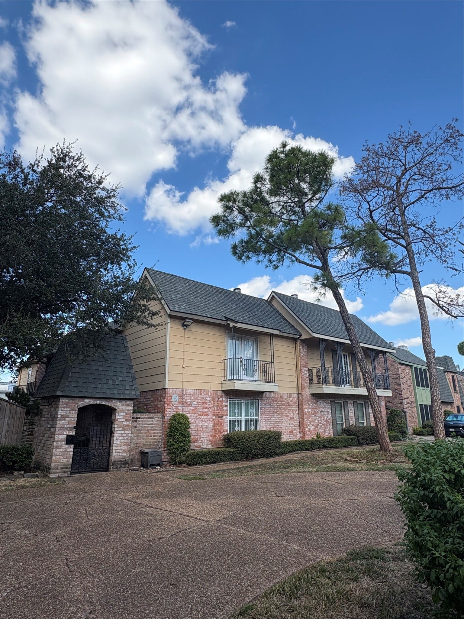 5534 Beverly Hill Street, #5, Houston, TX 77056