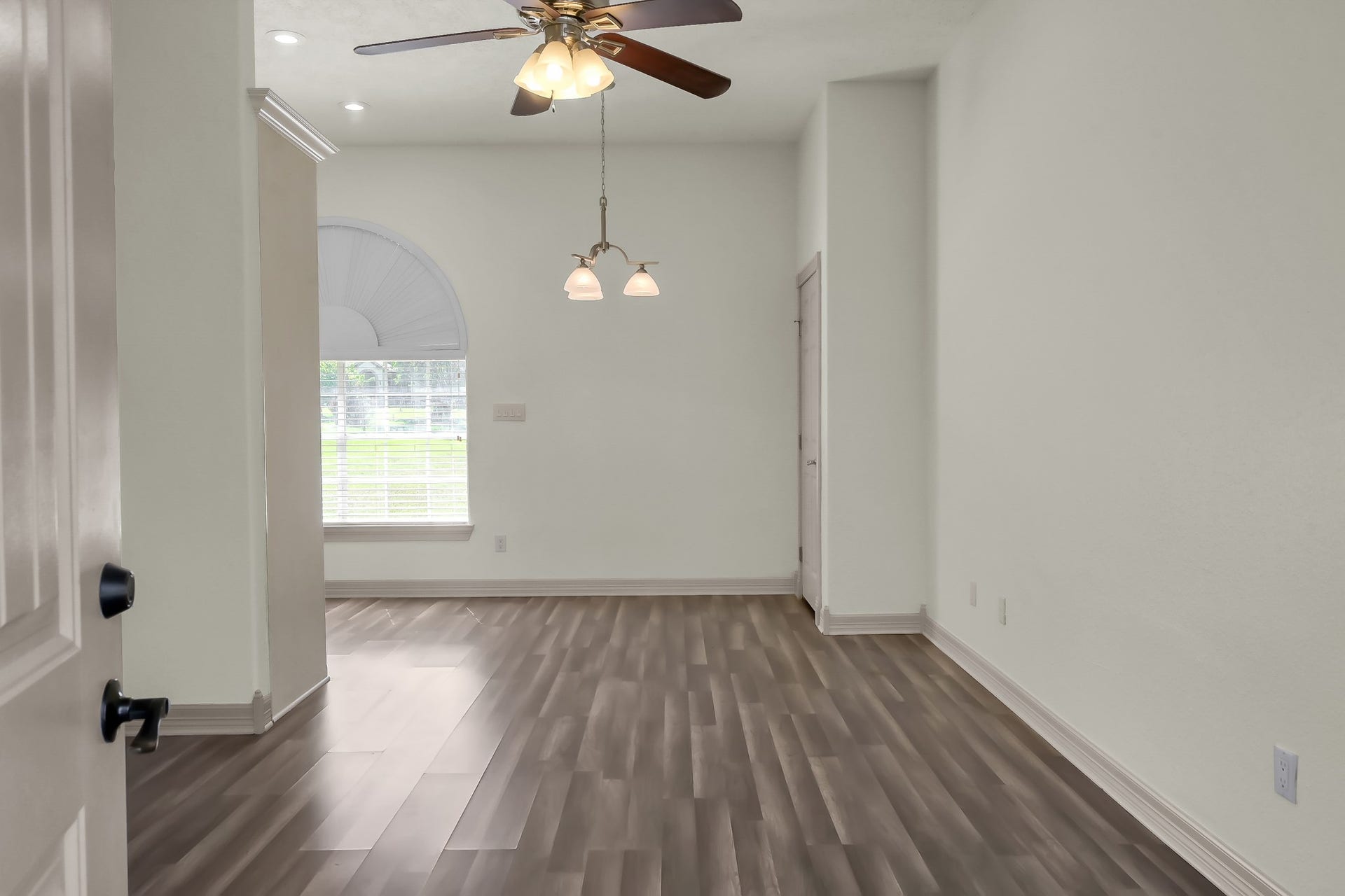 12758 Aries Loop Loop, Willis, TX 77318 Living area of the ADU