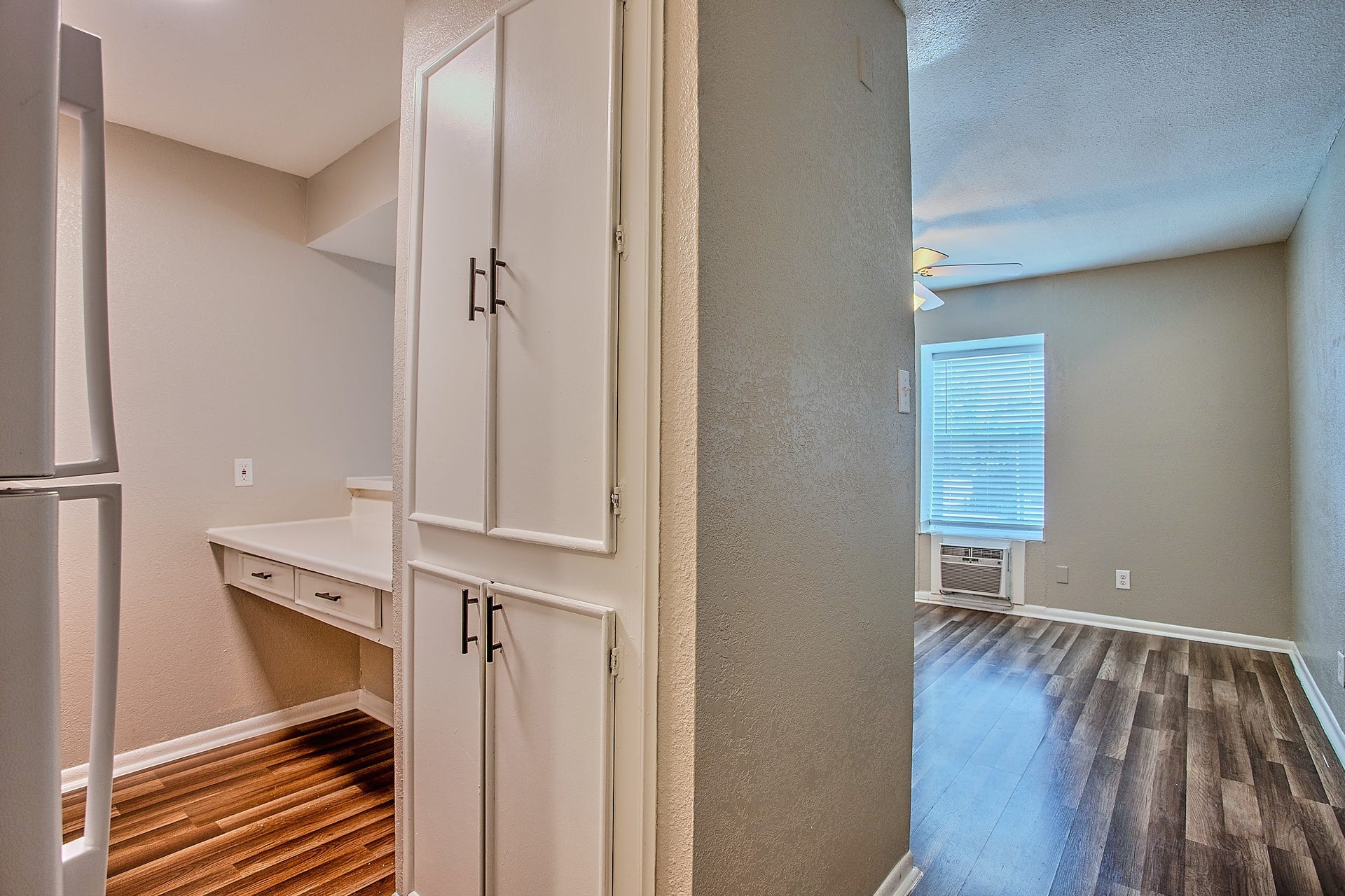 1423 Hawthorne, #16, Houston, TX 77006