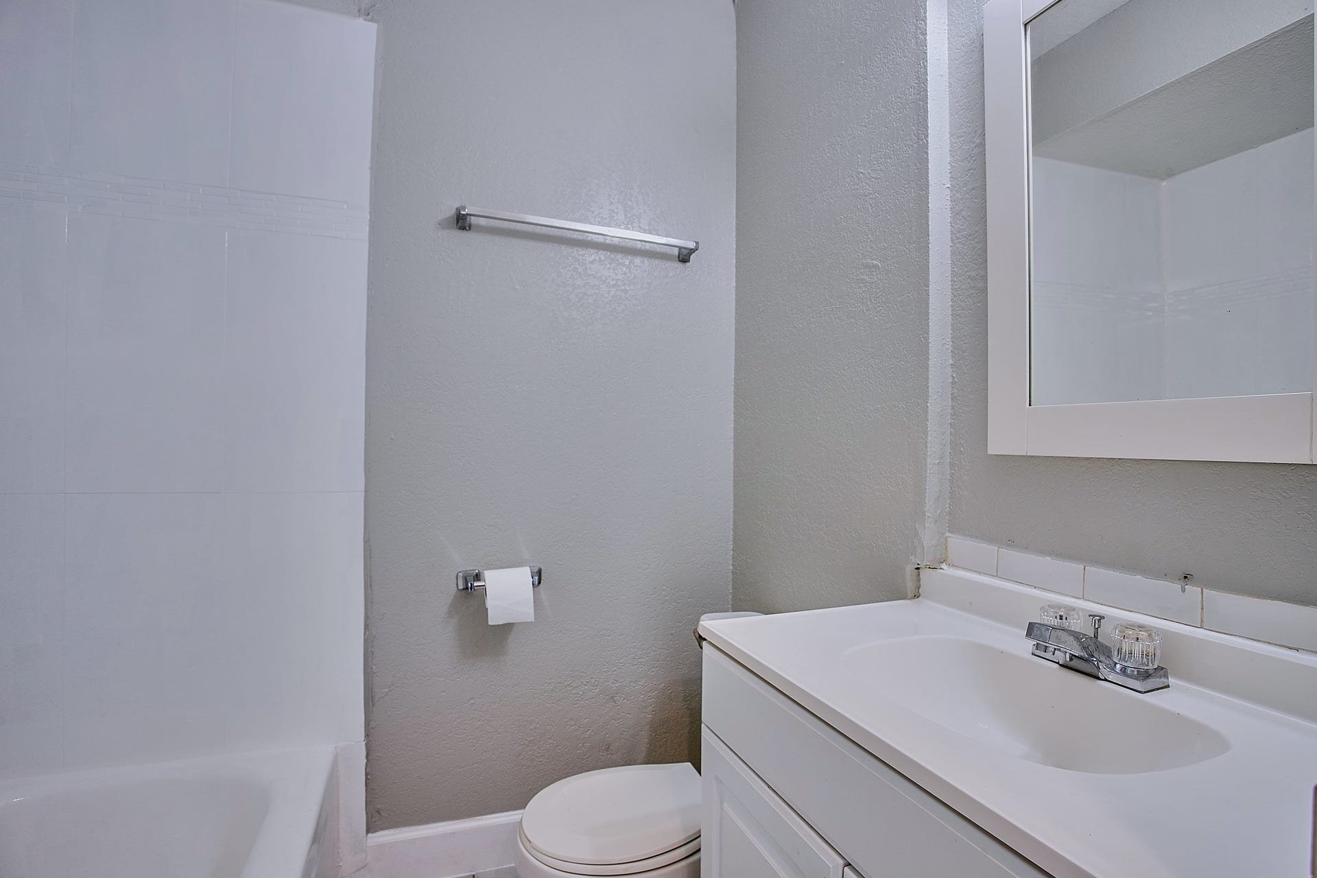 1423 Hawthorne, #16, Houston, TX 77006