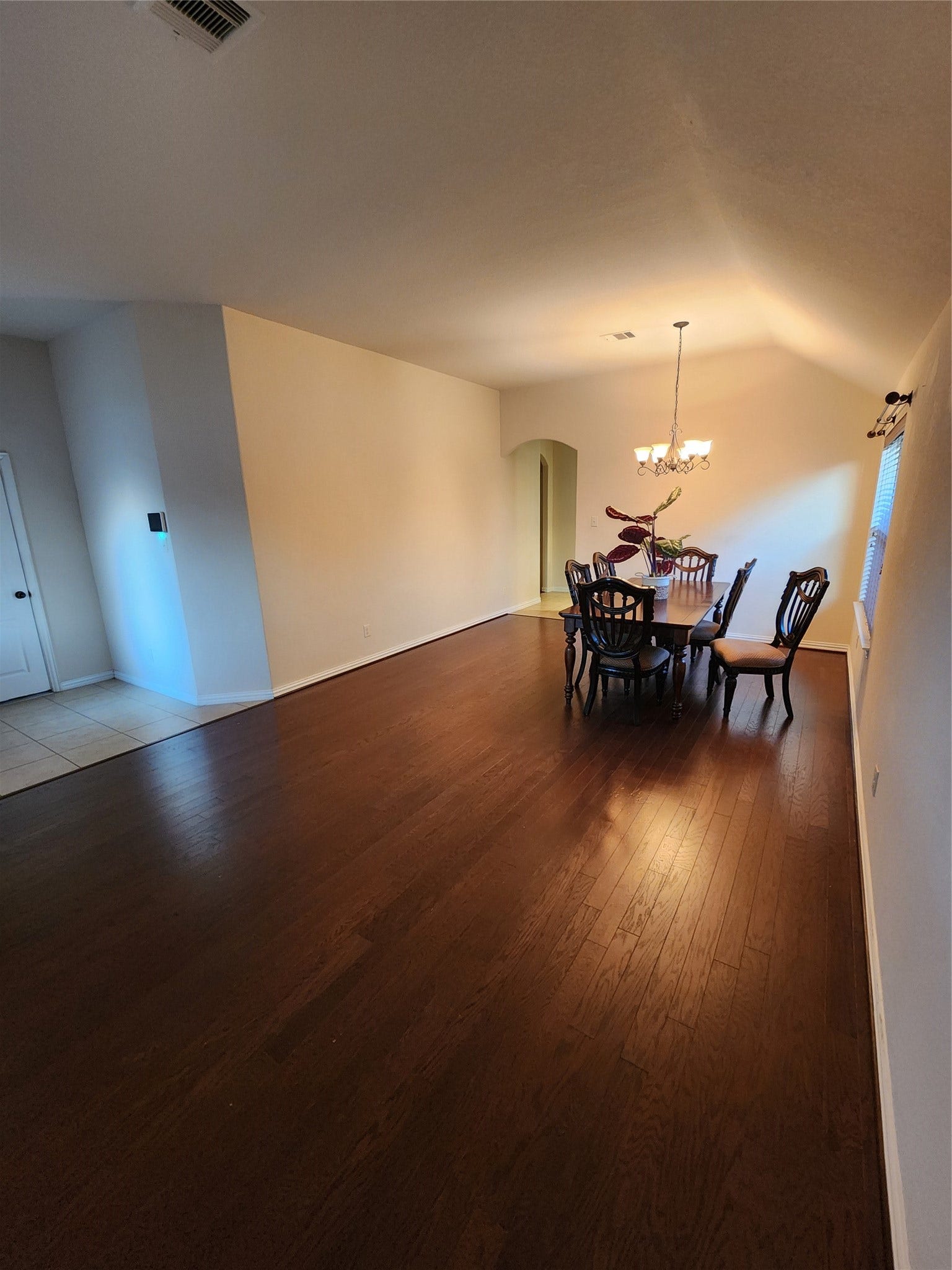 4713 E Meadow Drive, Deer Park, TX 77536 Den/Formal Living to Dinning Room