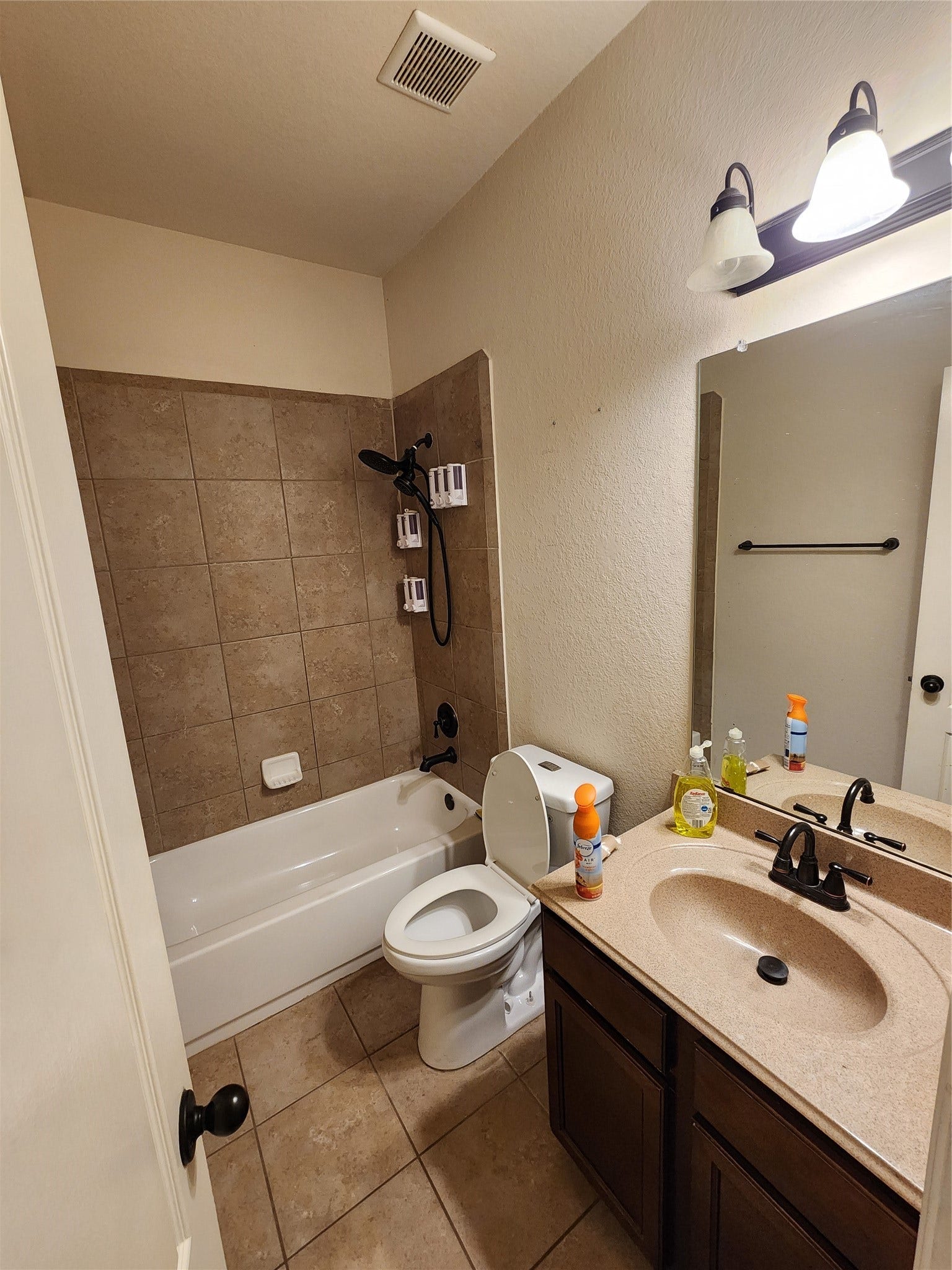 4713 E Meadow Drive, Deer Park, TX 77536 Bathroom 2