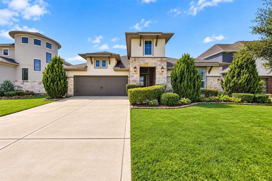 Property photo for 221 Lakehouse Landing Drive, Katy, TX
