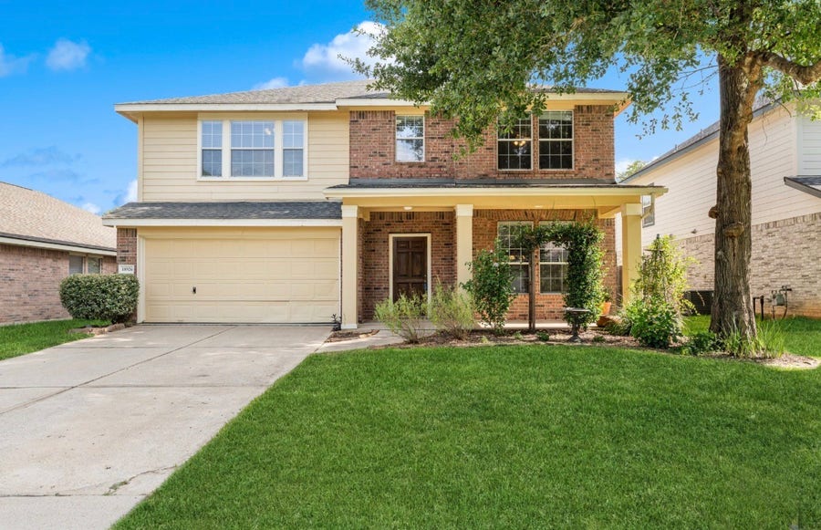 Property photo for 18926 Cluster Oaks Drive, Magnolia, TX