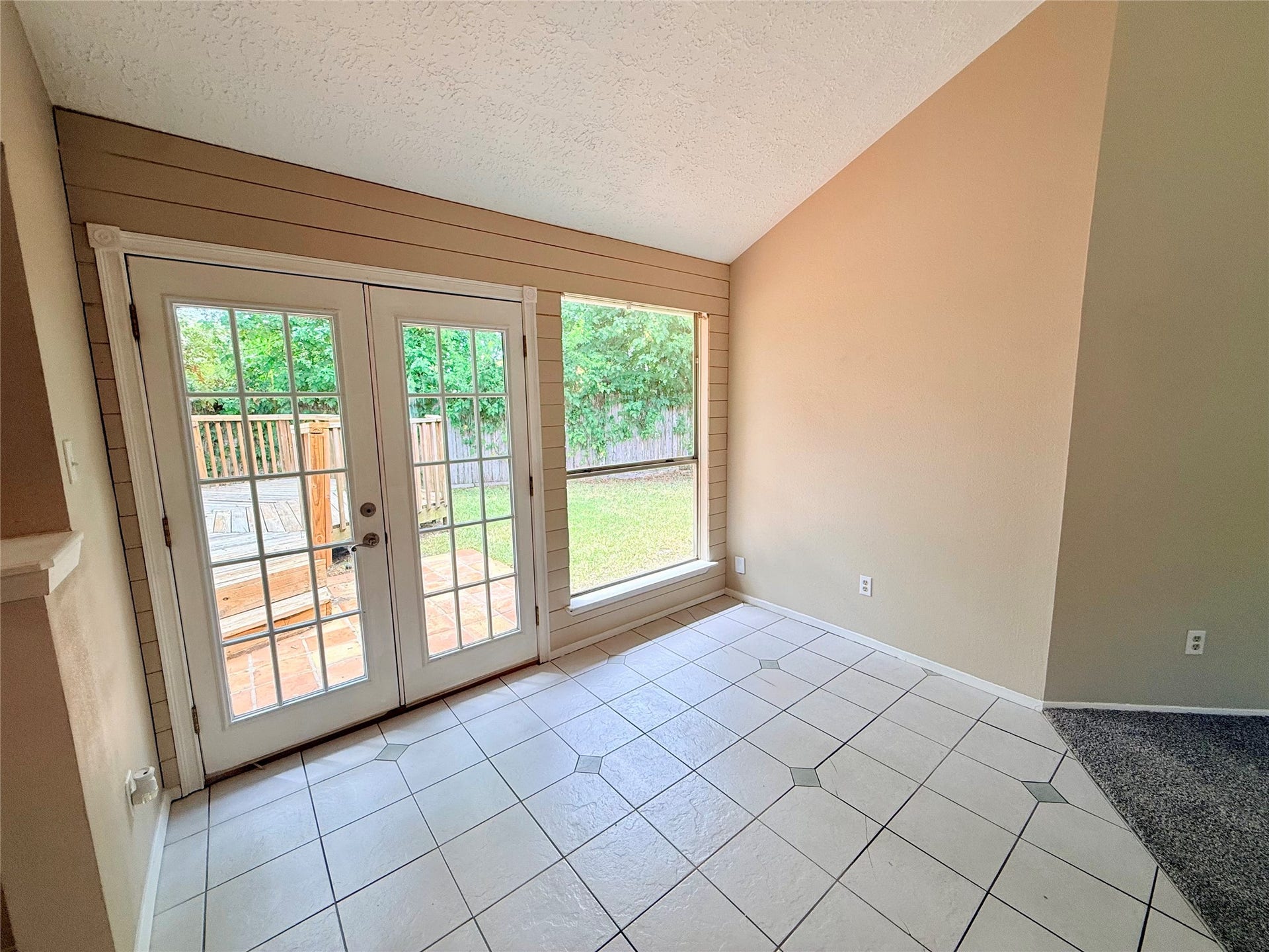 1014 Pimlico Drive, Pearland, TX 77584 1014 Pimlico Drive, Pearland, TX 77584