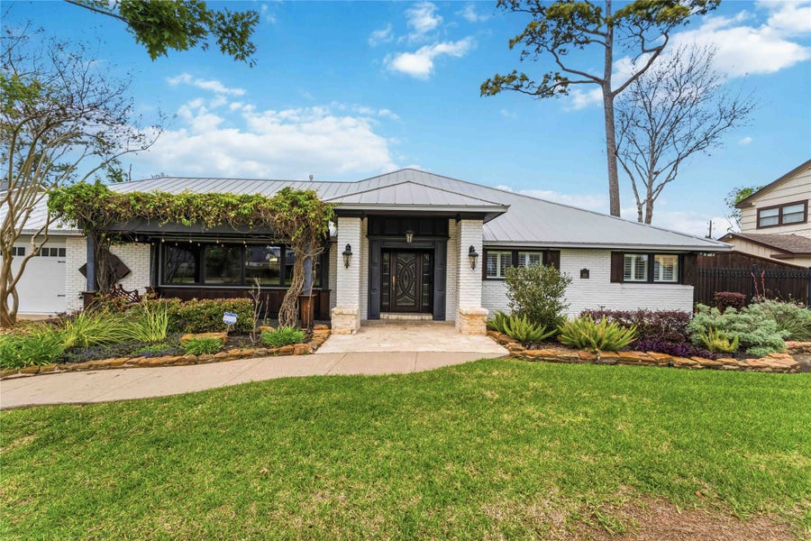 Property photo for 4031 Fernwood Drive, Houston, TX