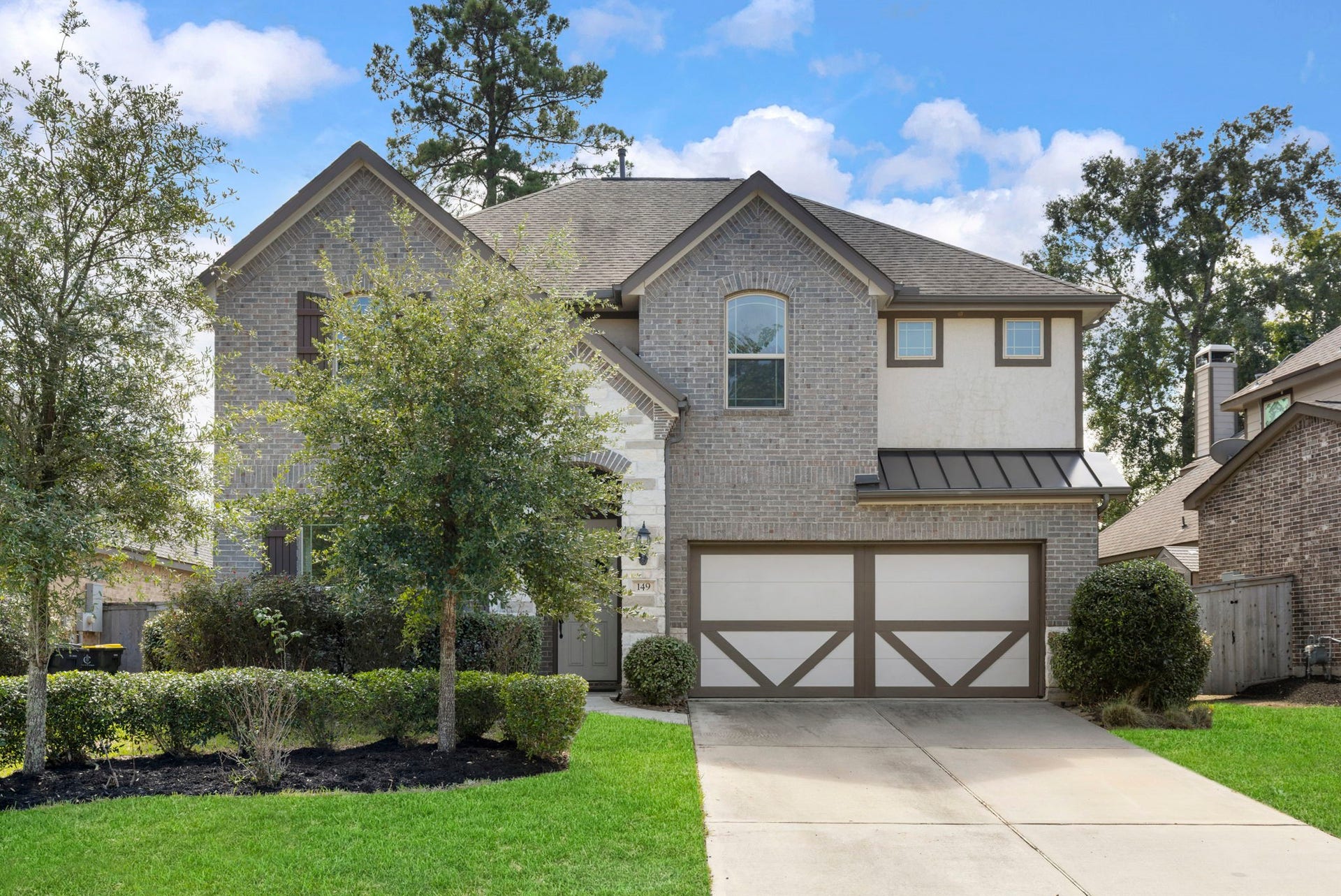Welcoming front exterior offers attractive curb appeal and an inviting first impression.