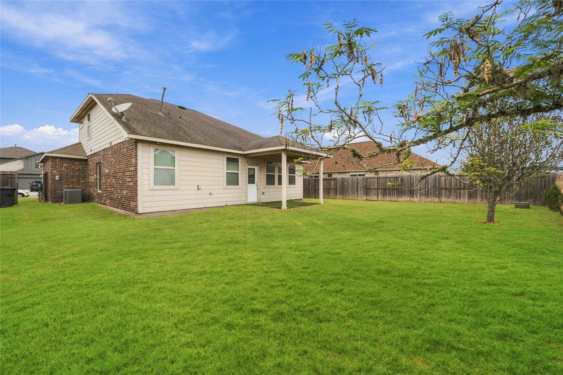 9707 Golden Cypress Drive, Rosharon, TX 77583 9707 Golden Cypress Drive, Rosharon, TX 77583