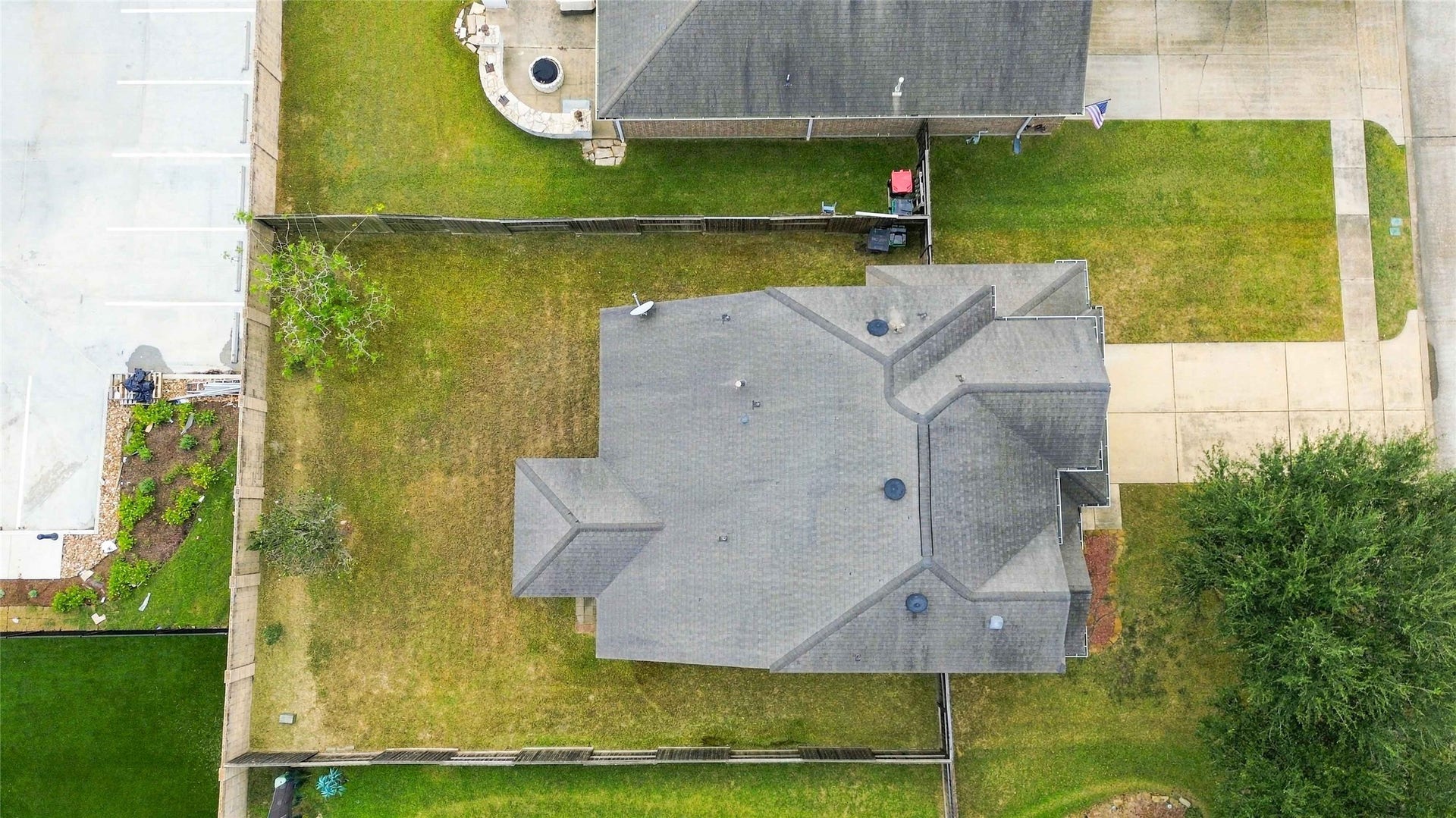 9707 Golden Cypress Drive, Rosharon, TX 77583 9707 Golden Cypress Drive, Rosharon, TX 77583