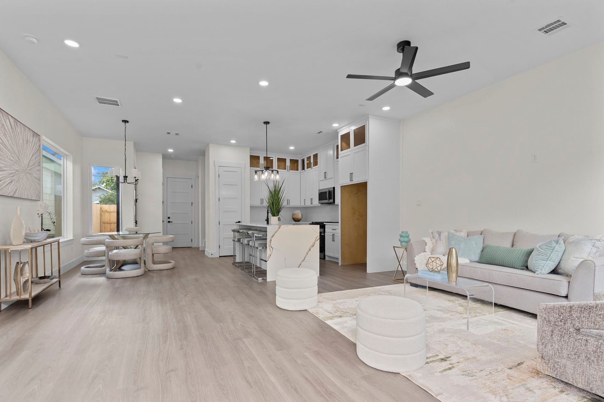 6818 Avenue F Unit A, Houston, TX 77011