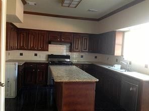 1001 Minnesota Street, South Houston, TX 77587 1001 Minnesota Street, South Houston, TX 77587