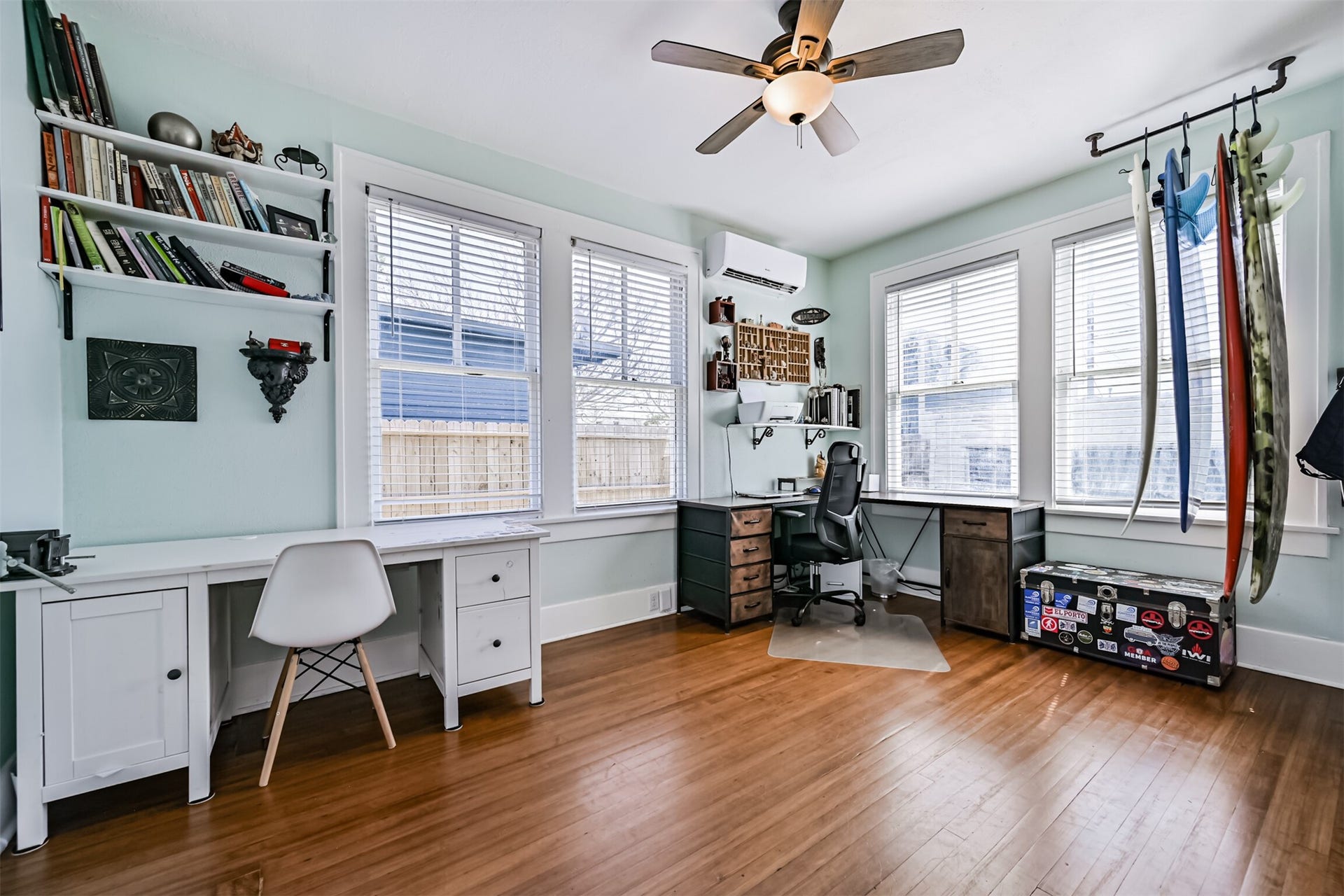3519 Avenue R 1/2, Galveston, TX 77550 3519 Avenue R 1/2, Galveston, TX 77550