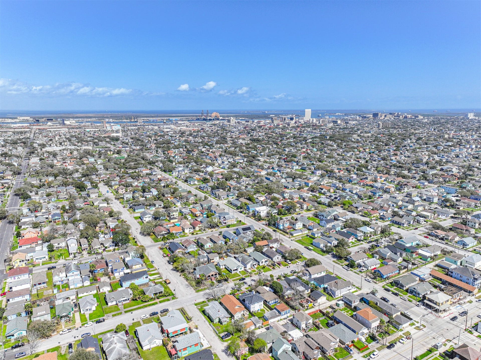 3519 Avenue R 1/2, Galveston, TX 77550 3519 Avenue R 1/2, Galveston, TX 77550