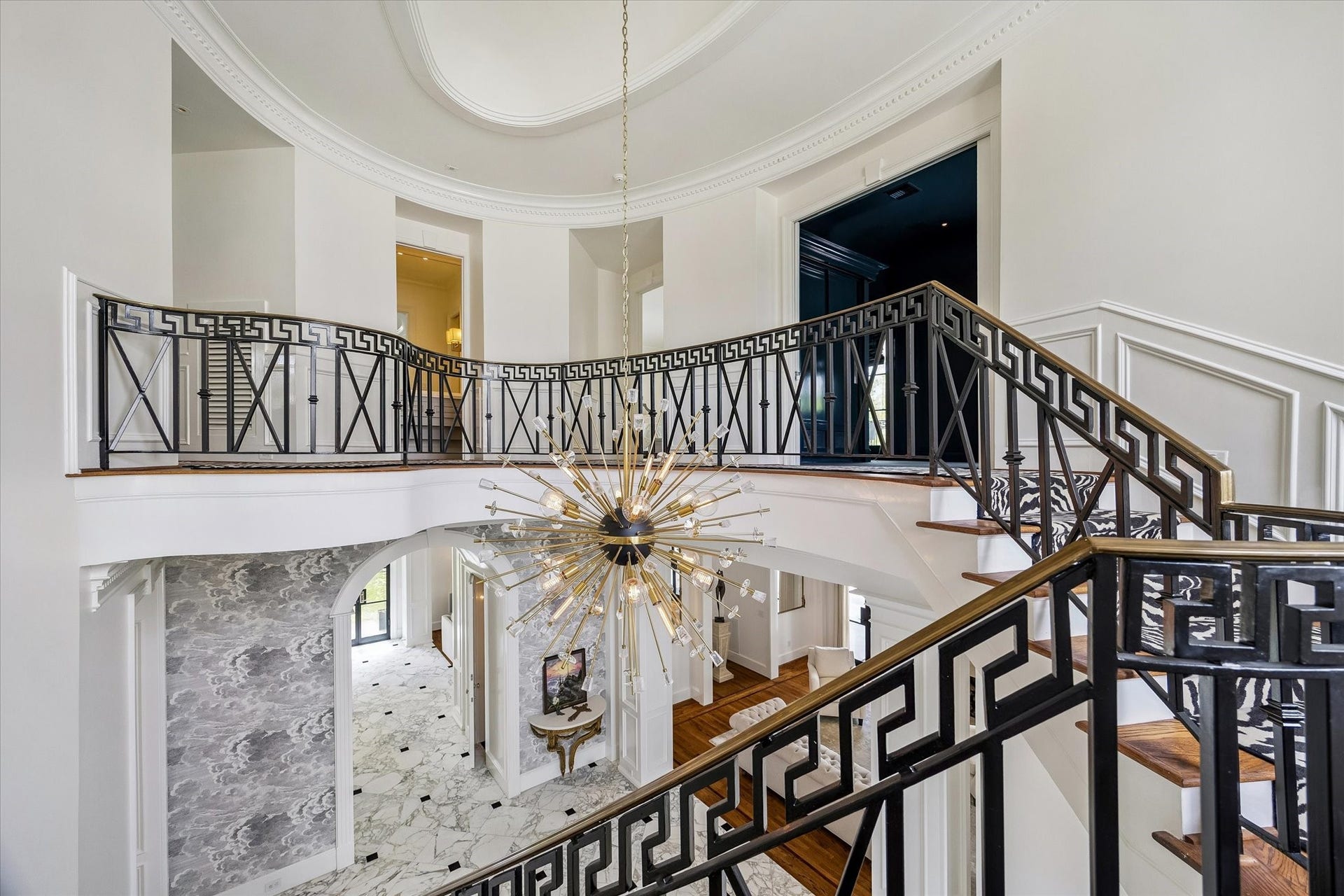 24 Crestwood Drive, Houston, TX 77007 24 Crestwood Drive, Houston, TX 77007