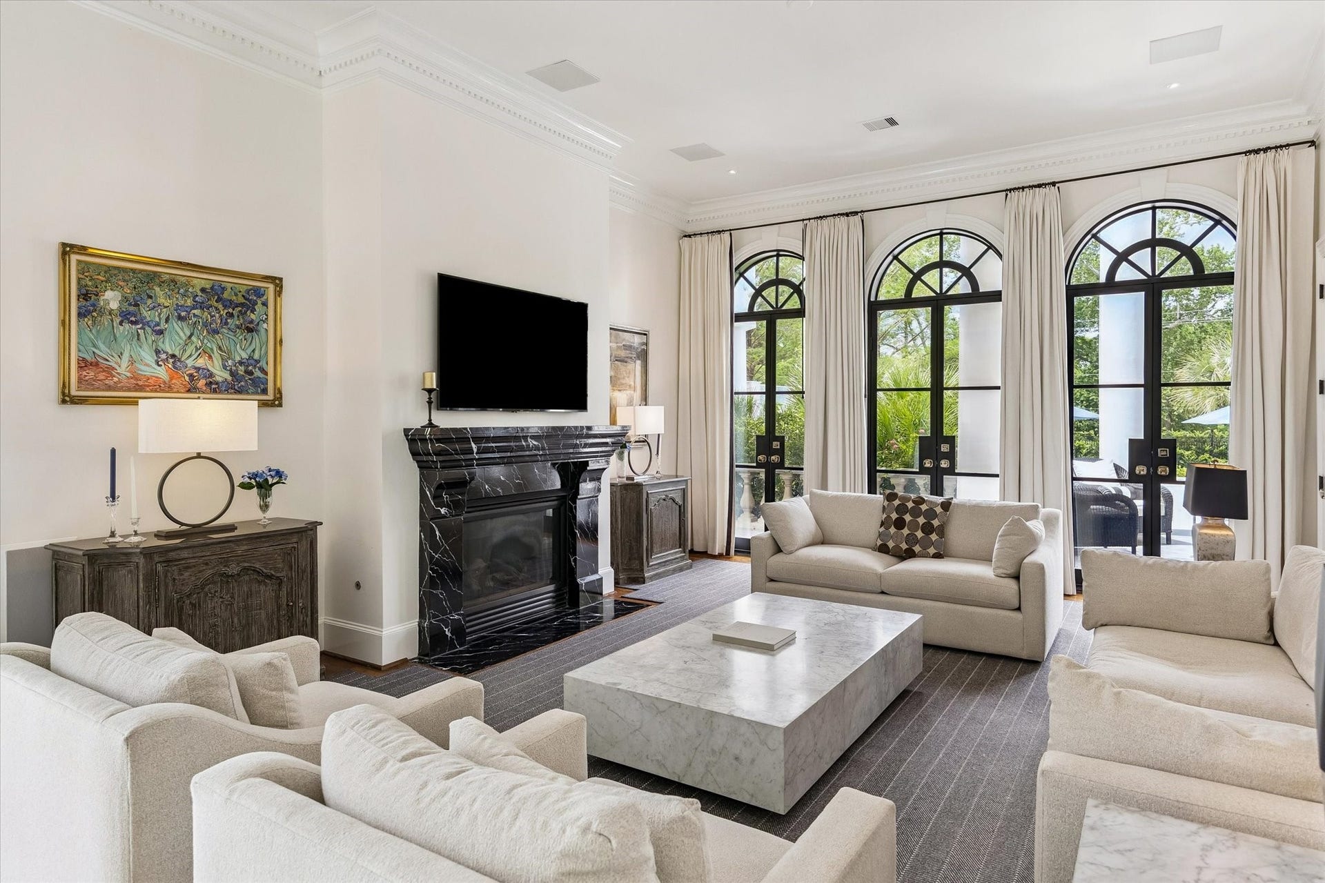 24 Crestwood Drive, Houston, TX 77007 24 Crestwood Drive, Houston, TX 77007