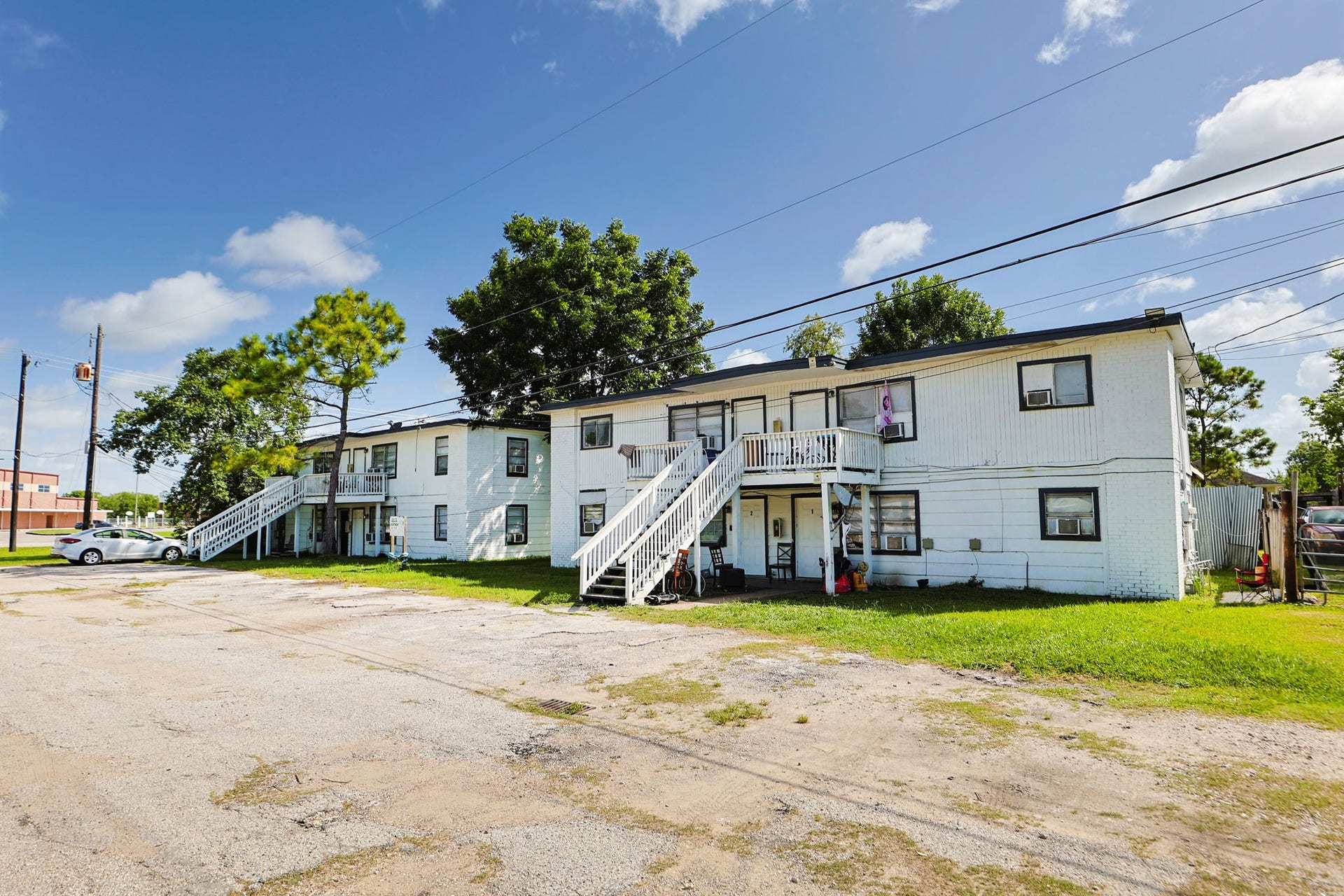 2312 & 2315 Avenue B, #5, Dickinson, TX 77539 2312 & 2315 Avenue B, #5, Dickinson, TX 77539