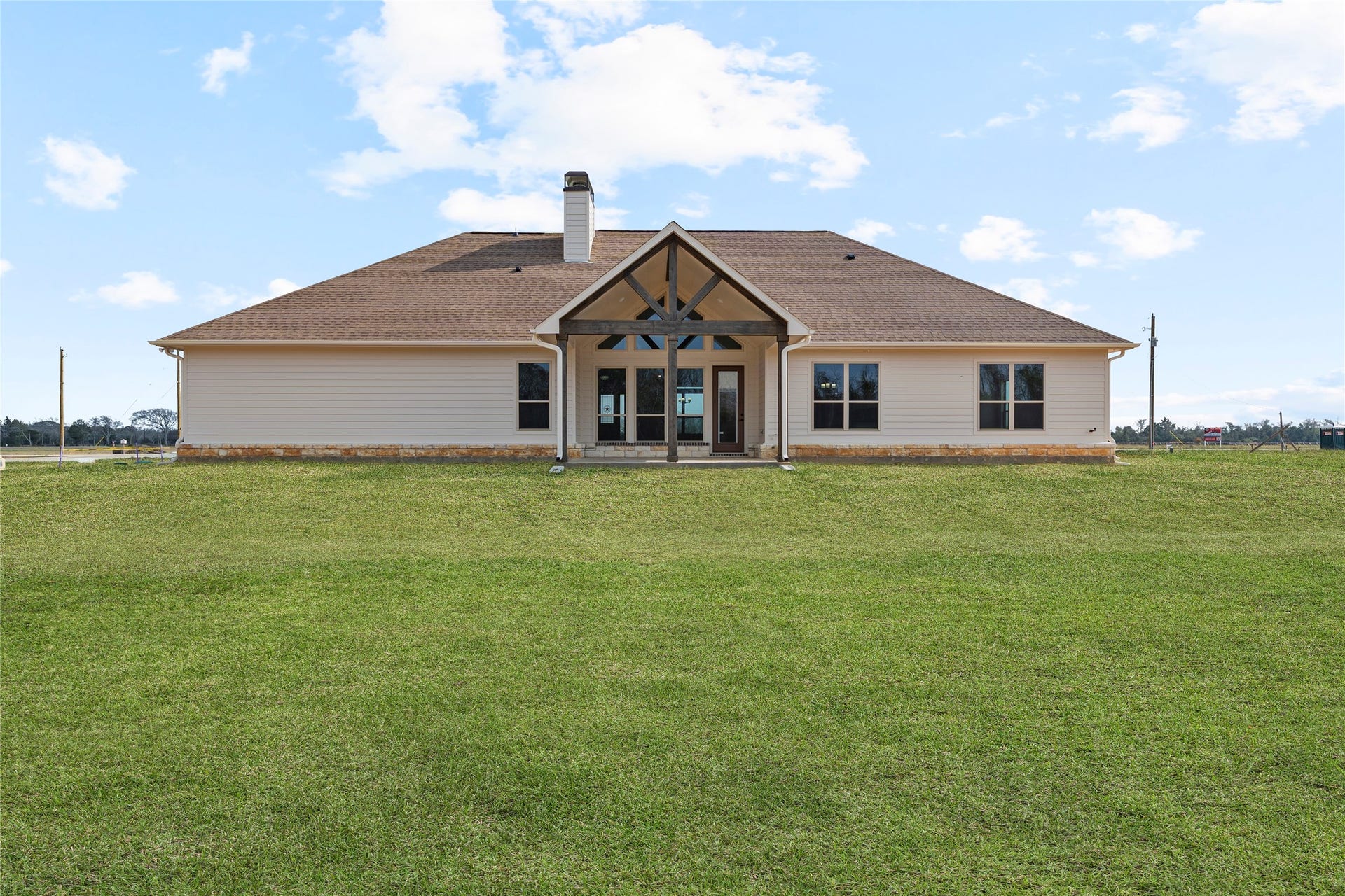 1819 Rymal Ranch Road, Alvin, TX 77511 Ready for Grilling