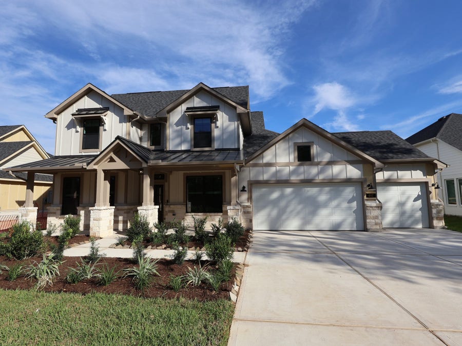Property photo for 407 6th Street, Magnolia, TX