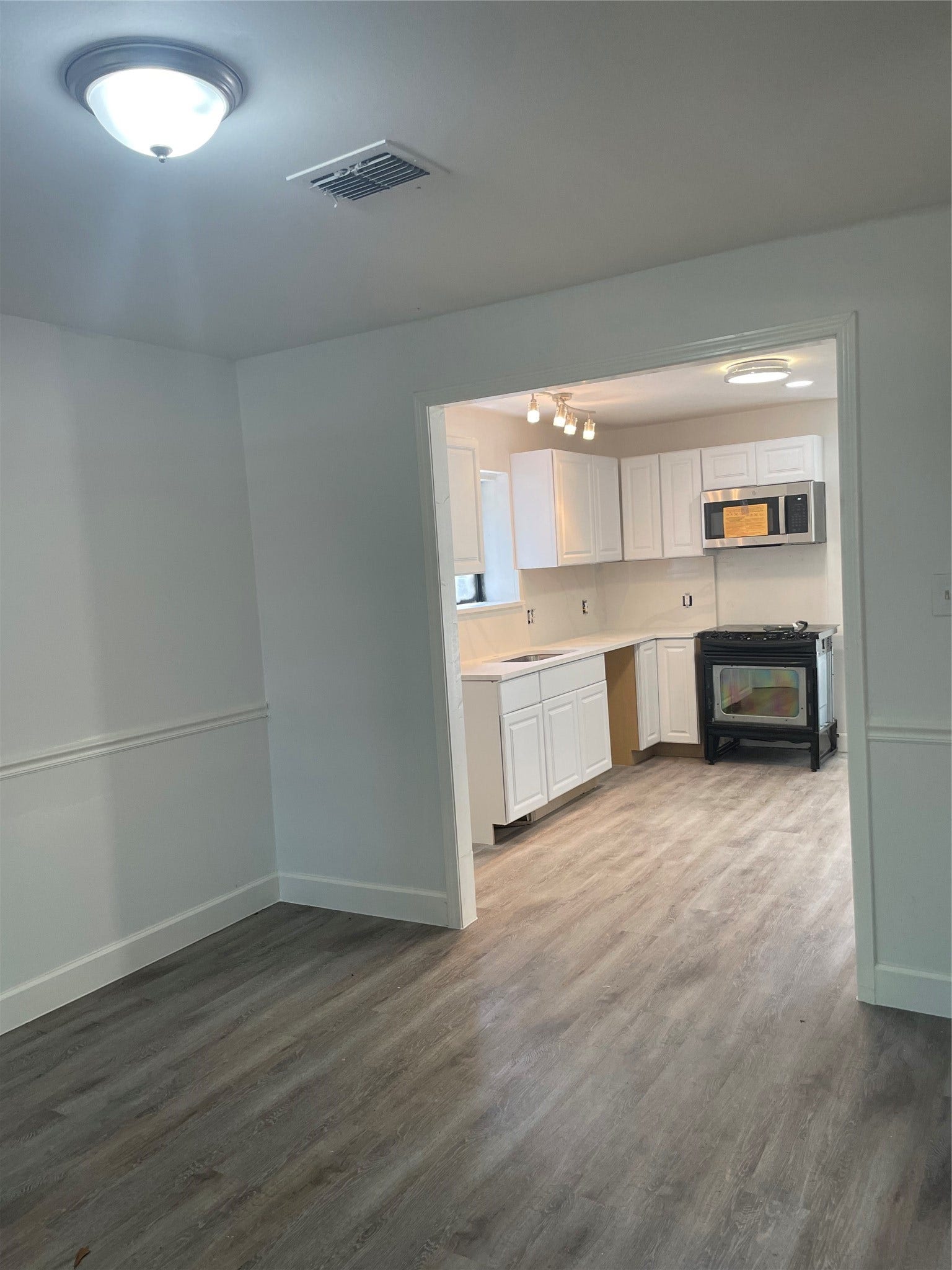 1818 Hamlin Valley Drive, Houston, TX 77090