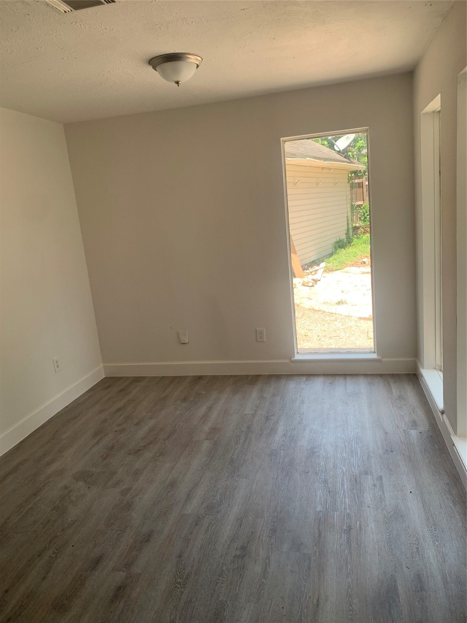 1818 Hamlin Valley Drive, Houston, TX 77090
