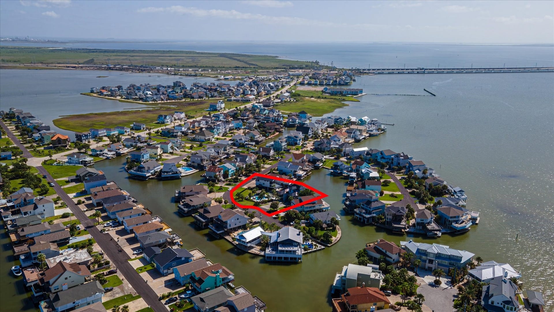 1047 & 1027 Long Reach Drive, Tiki Island, TX 77554 1047 & 1027 Long Reach Drive, Tiki Island, TX 77554