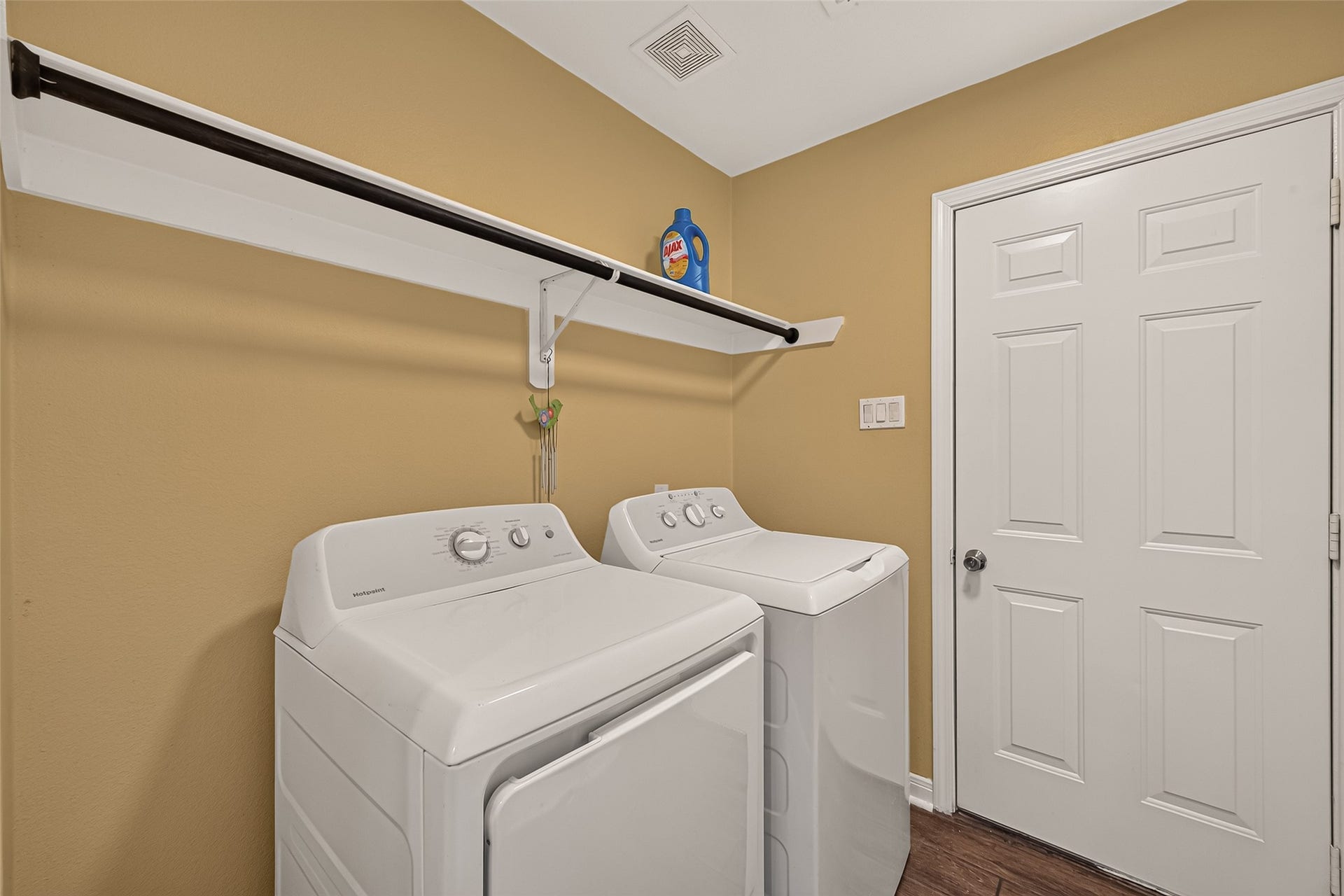 12818 Huntington Field Drive, Houston, TX 77099 12818 Huntington Field Drive, Houston, TX 77099