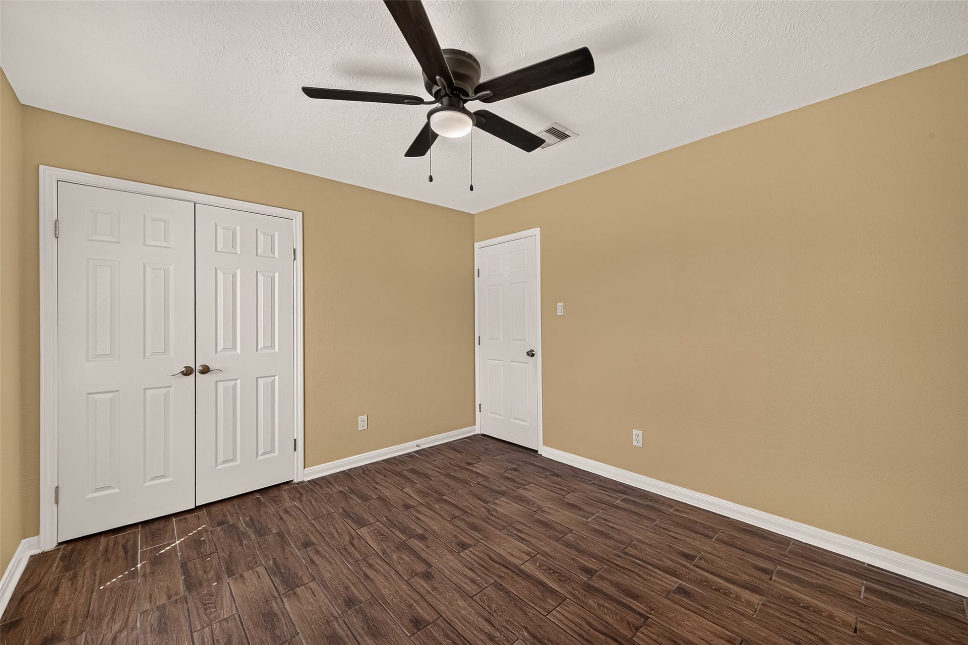 12818 Huntington Field Drive, Houston, TX 77099 12818 Huntington Field Drive, Houston, TX 77099