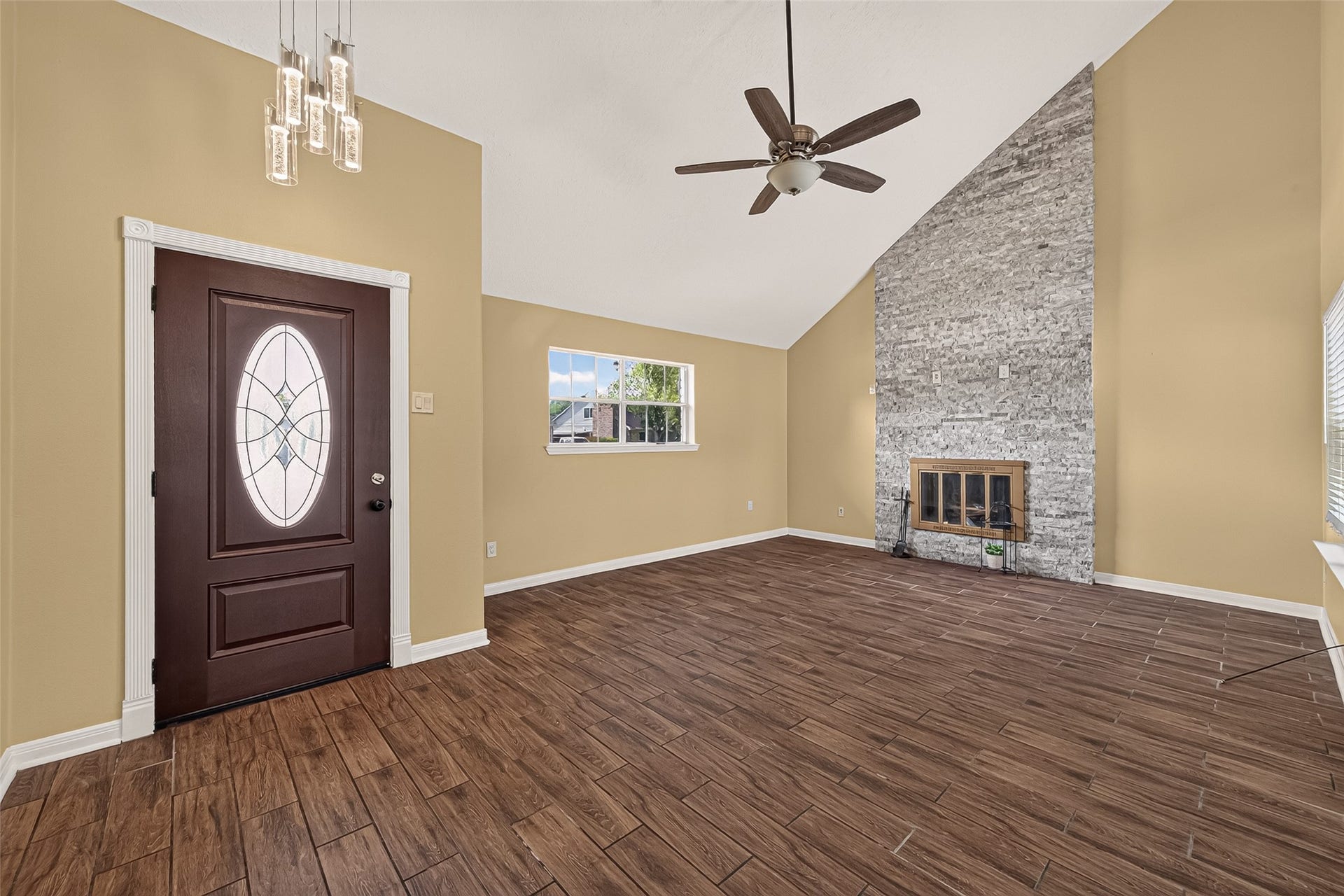 12818 Huntington Field Drive, Houston, TX 77099 12818 Huntington Field Drive, Houston, TX 77099