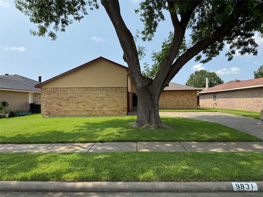 Property photo for 9831 Shell Rock Road, La Porte, TX