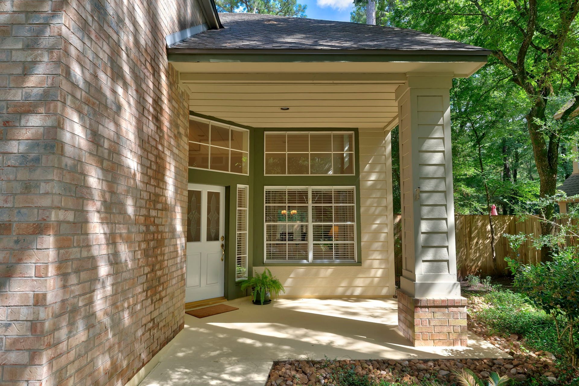 74 E Greywing Circle, The Woodlands, TX 77382 74 E Greywing Circle, The Woodlands, TX 77382