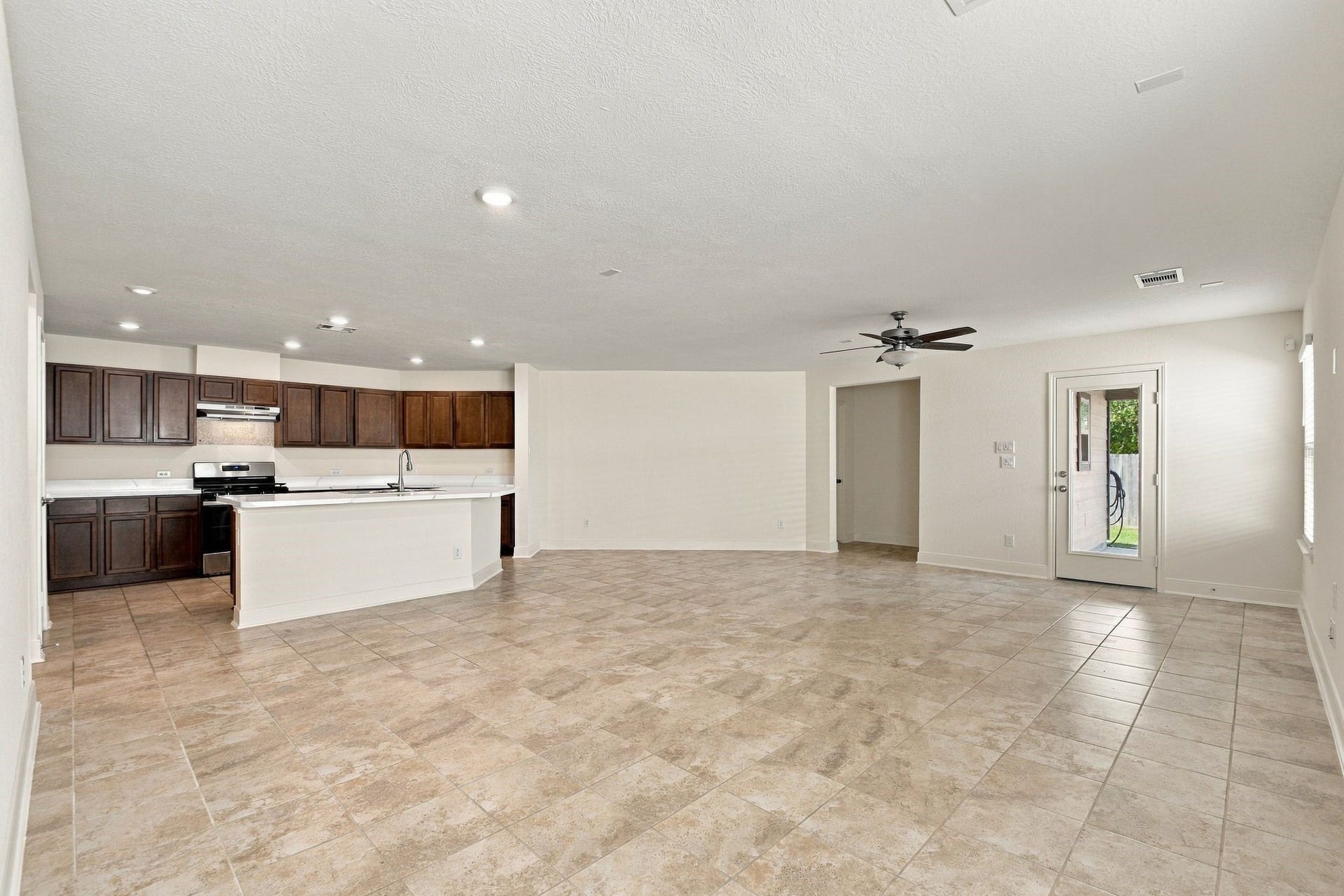 12906 Zivah Lane, Houston, TX 77048 12906 Zivah Lane, Houston, TX 77048