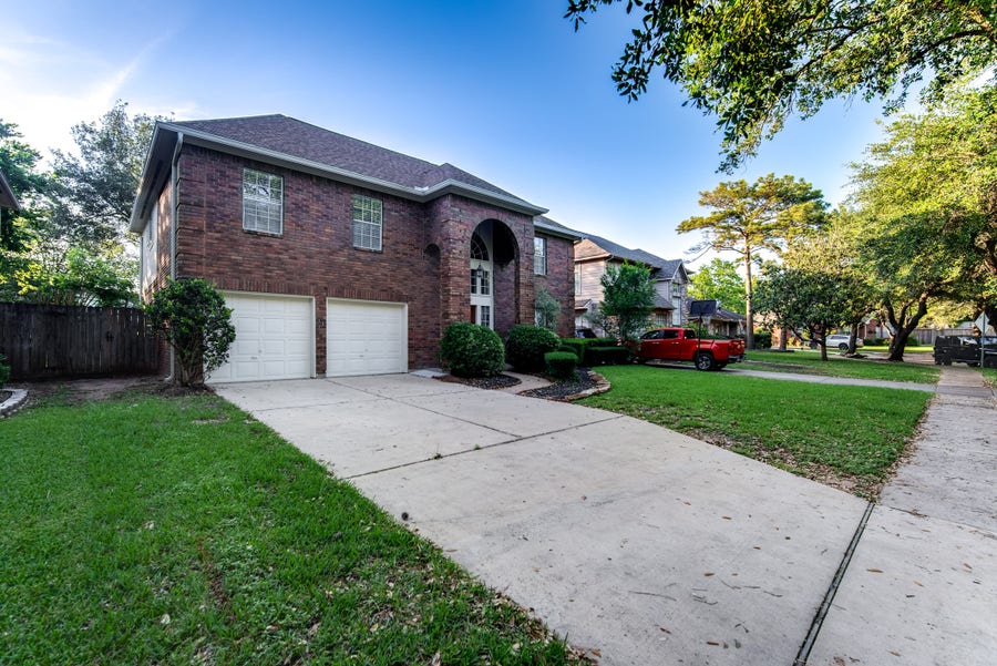 Property photo for 2710 Double Lake Drive, Missouri City, TX