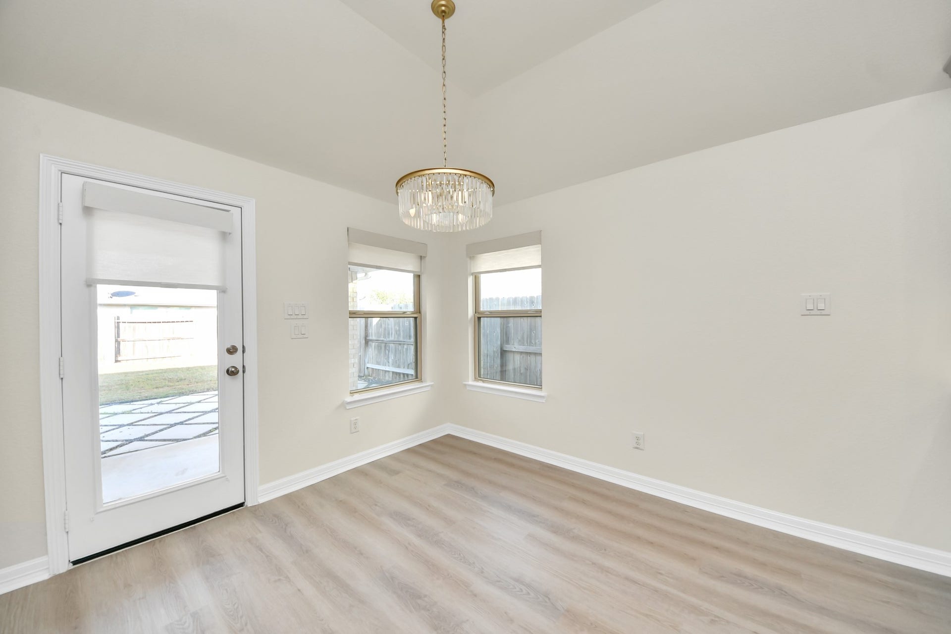 139 Round Lake Drive, Rosenberg, TX 77469 139 Round Lake Drive, Rosenberg, TX 77469