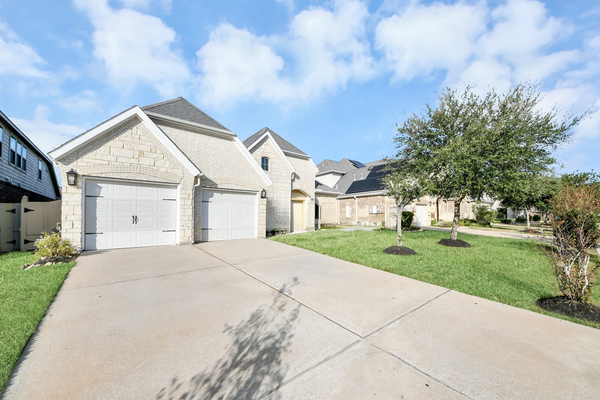 139 Round Lake Drive, Rosenberg, TX 77469 139 Round Lake Drive, Rosenberg, TX 77469