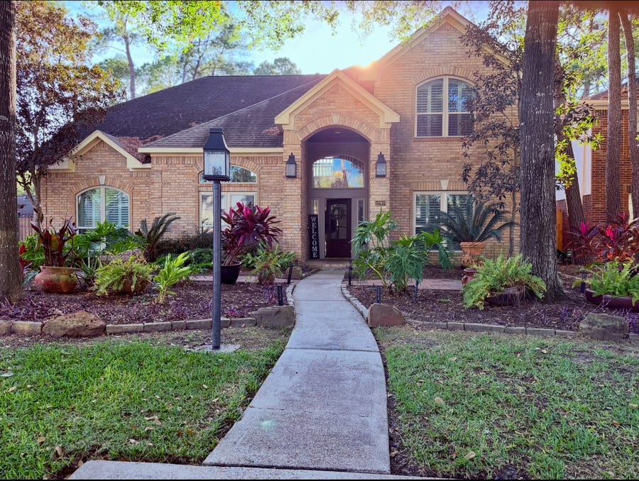 Property photo for 12907 Lake Mist Drive, Cypress, TX
