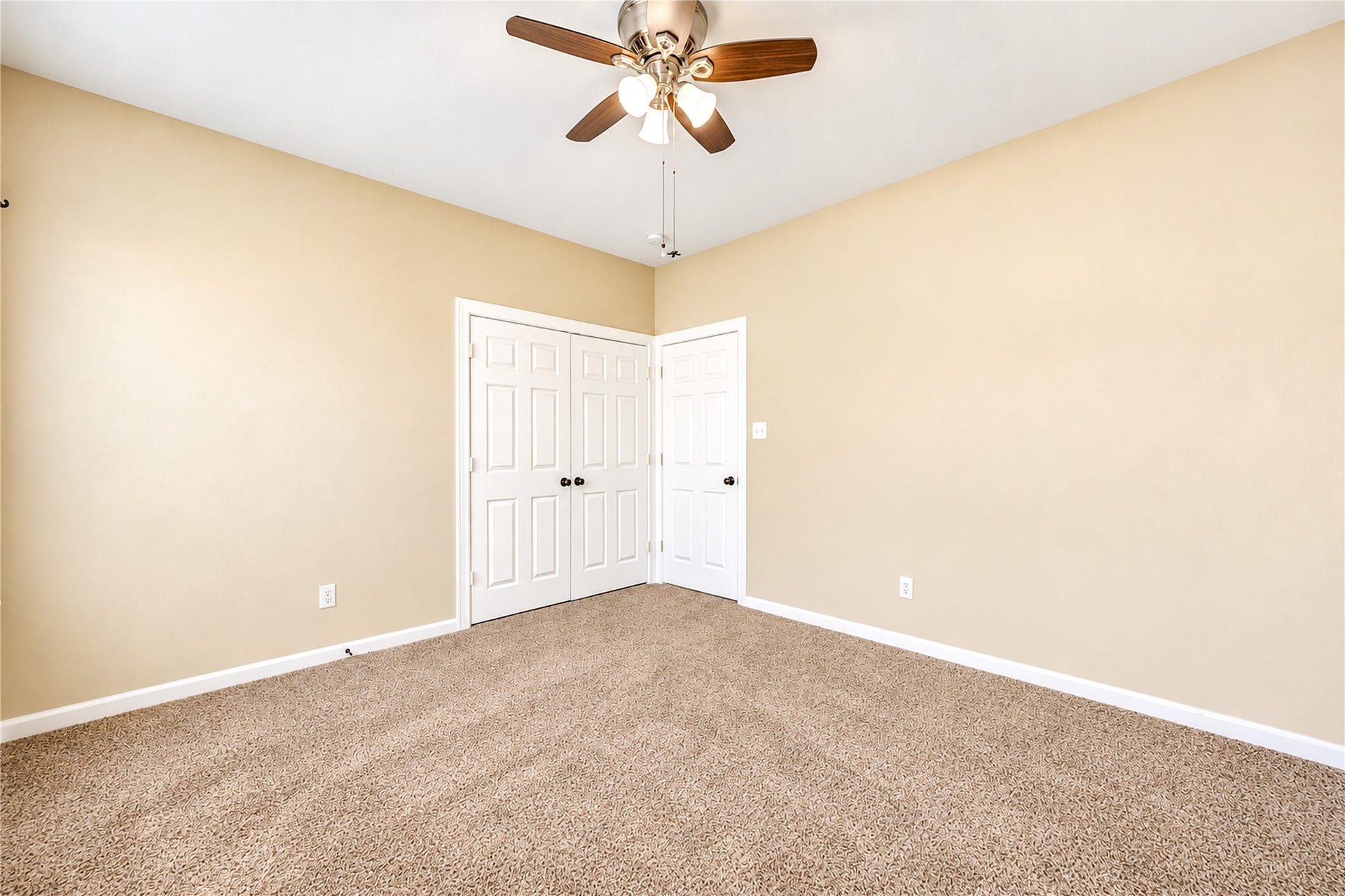 228 Country Crossing Circle, Magnolia, TX 77354