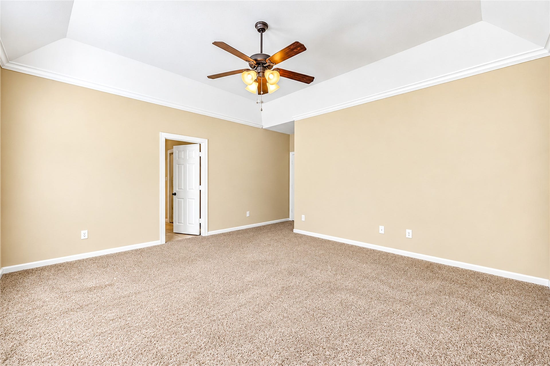 228 Country Crossing Circle, Magnolia, TX 77354