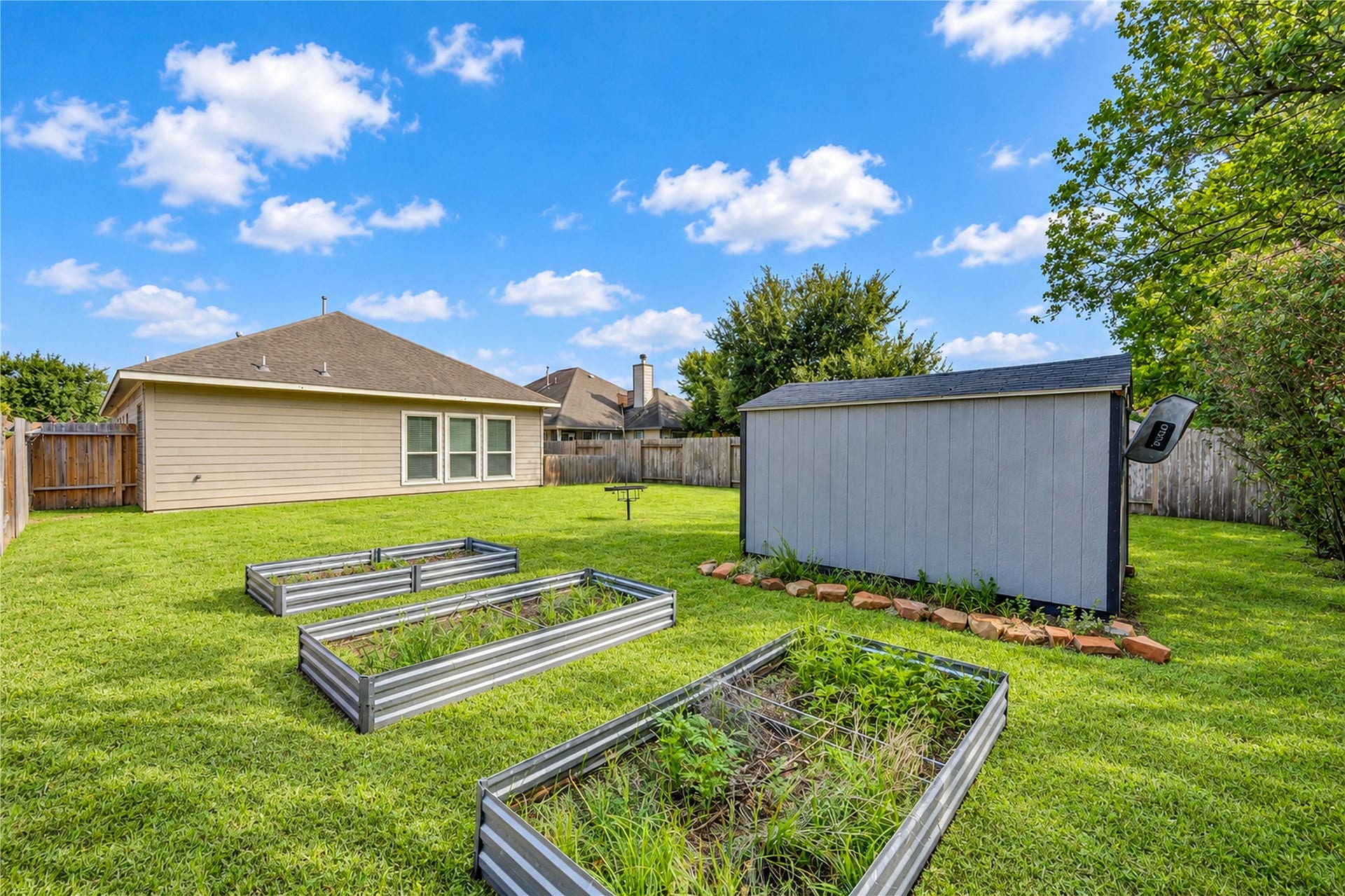 228 Country Crossing Circle, Magnolia, TX 77354