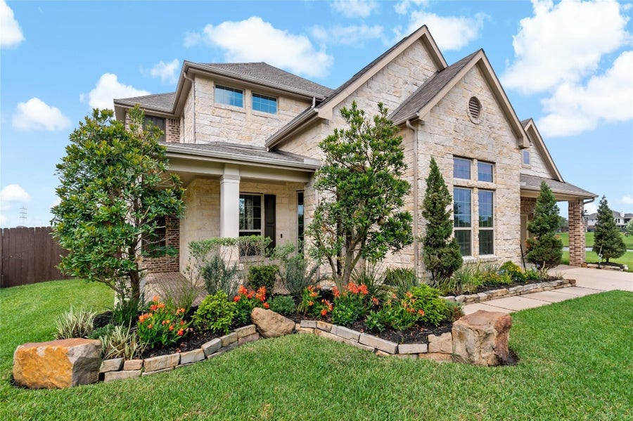 Property photo for 4806 Enchanted Springs Drive, Rosharon, TX