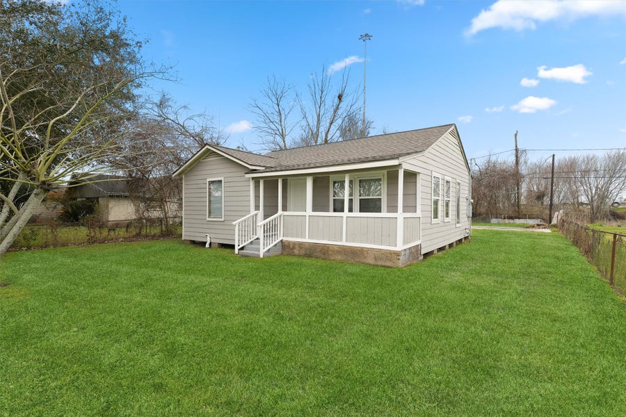 Property photo for 1107 Defender Street, Houston, TX