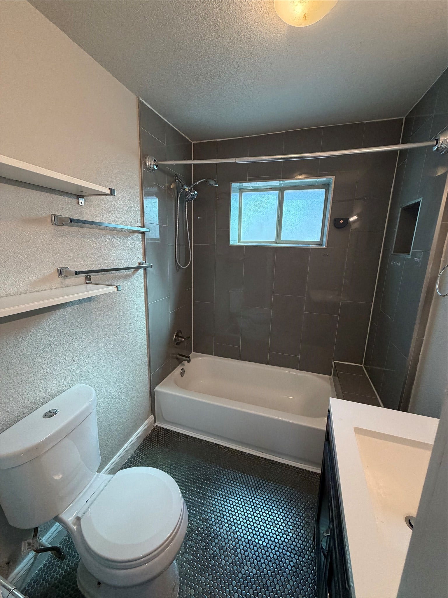 4630 Woodside Street, #1, Houston, TX 77023 4630 Woodside Street, #1, Houston, TX 77023