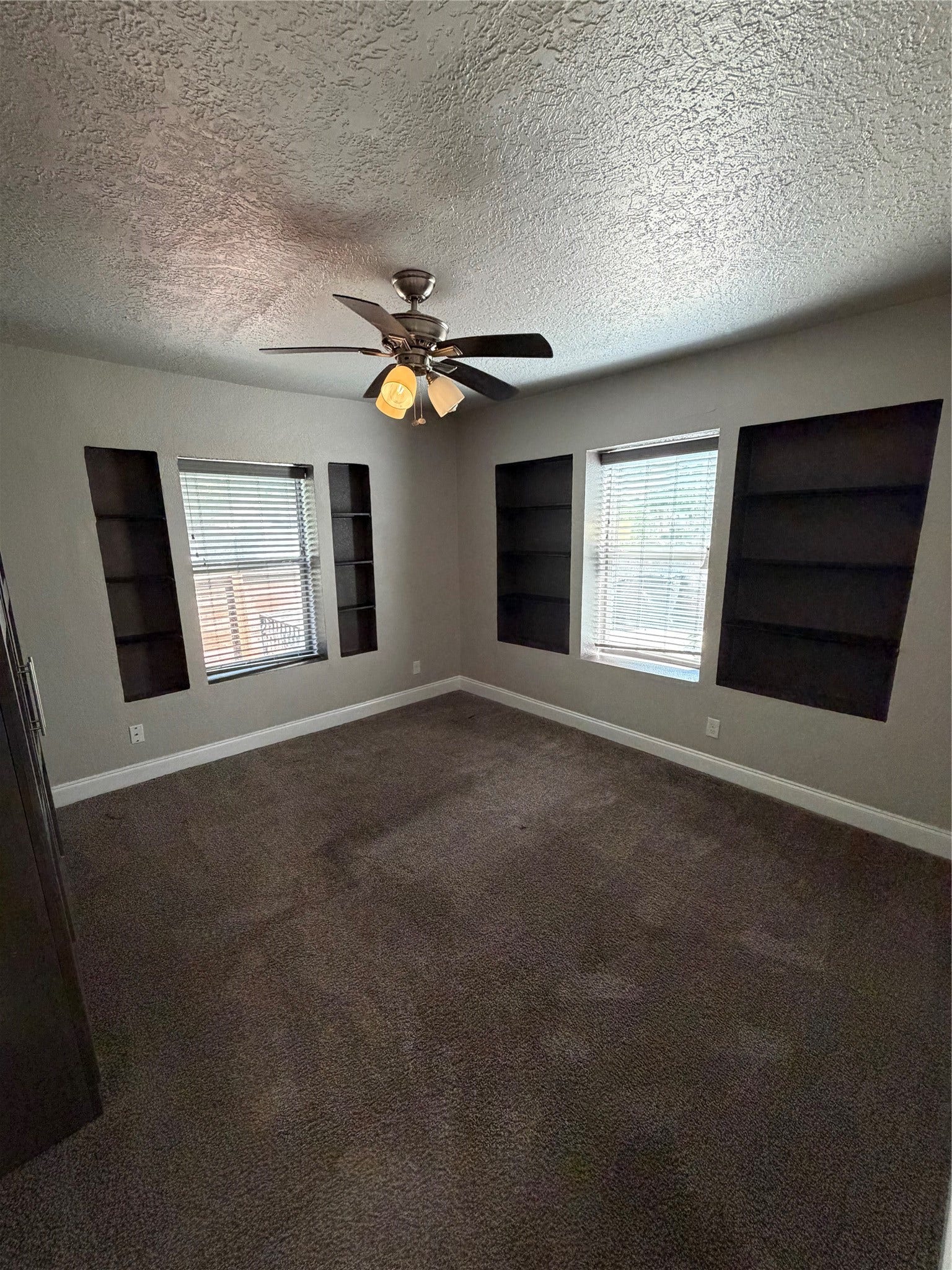 4630 Woodside Street, #1, Houston, TX 77023 4630 Woodside Street, #1, Houston, TX 77023